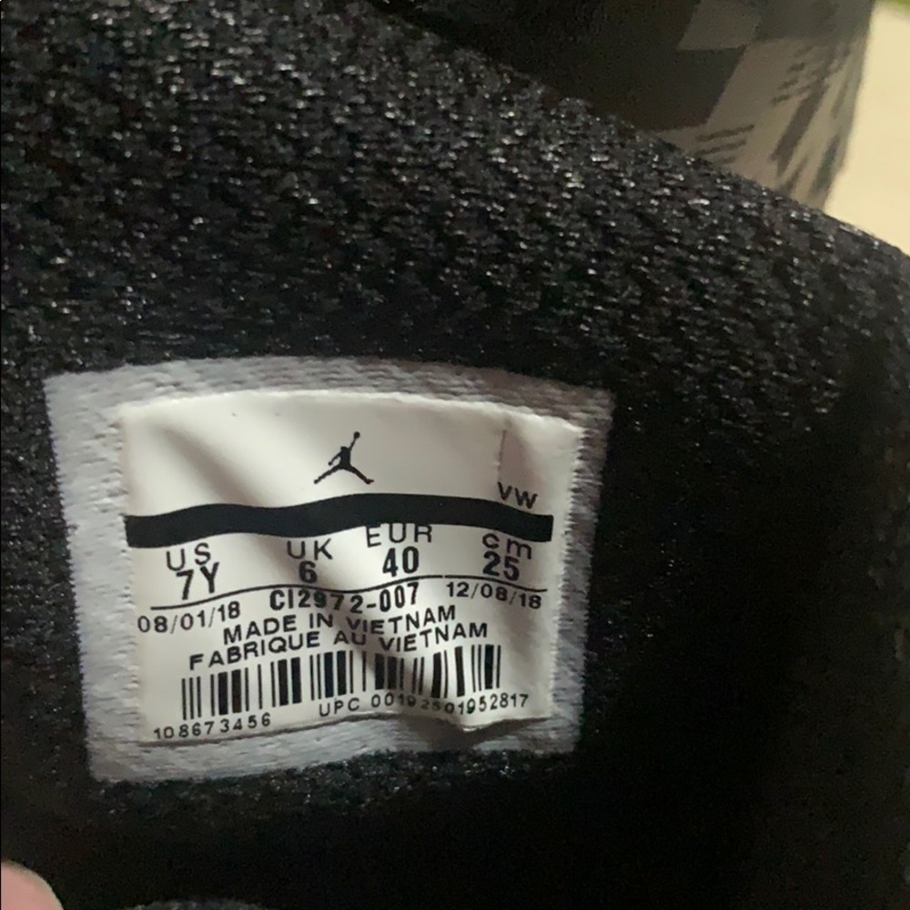 Jordan Air 2 Retro BHM (GS) Y7 - Picture 6 of 7